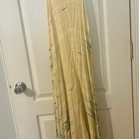 Yellow Floral Maxi Dress Size L Boho Beach Flowy Sundress Summer 😍😎 - Picture 3 of 3